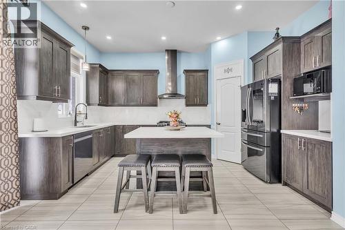 438 Blair Creek Drive, Kitchener, ON - Indoor Photo Showing Kitchen With Upgraded Kitchen
