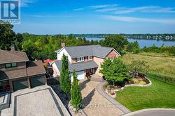 800 FAIRWINDS TERRACE Ottawa, ON K1C 2X6