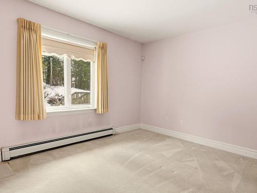 1 Lanshaw Close, Halifax, NS 