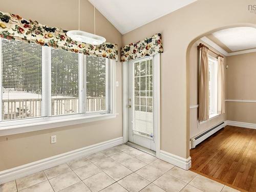 1 Lanshaw Close, Halifax, NS 