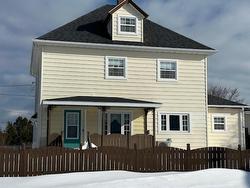 6 School Street  Clark's Harbour, NS B0W 1P0