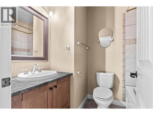 3869 Angus Drive, West Kelowna, BC - Indoor Photo Showing Bathroom