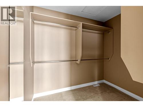 3869 Angus Drive, West Kelowna, BC - Indoor Photo Showing Other Room