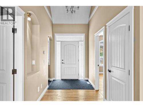 3869 Angus Drive, West Kelowna, BC - Indoor Photo Showing Other Room