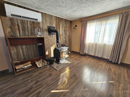 11845 Highway 2, Leamington, NS 