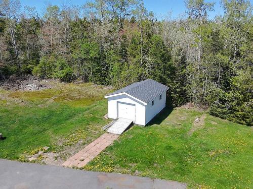 11845 Highway 2, Leamington, NS 