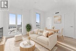 1216 - 500 WILSON AVENUE  Toronto, ON M3H 0E5