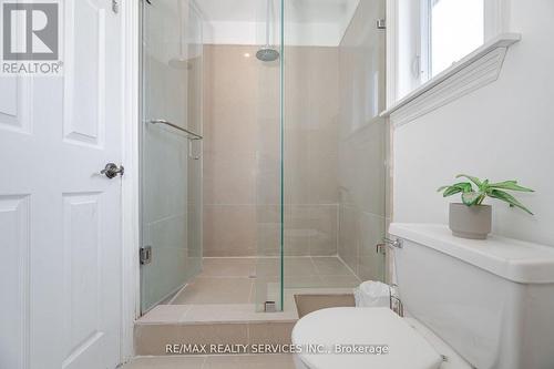 7 Shell Crescent, Mono, ON - Indoor Photo Showing Bathroom