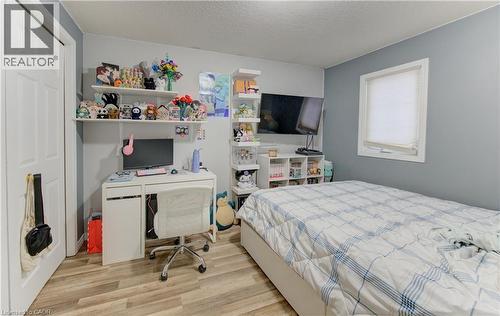 43 Seabrook Drive, Kitchener, ON - Indoor Photo Showing Bedroom