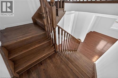 17 Larry Crescent, Caledonia, ON - Indoor Photo Showing Other Room