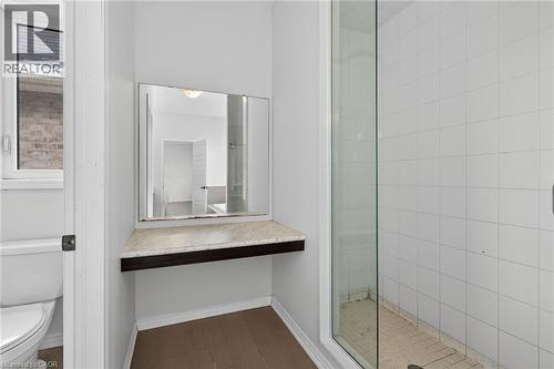 17 Larry Crescent, Caledonia, ON - Indoor Photo Showing Bathroom