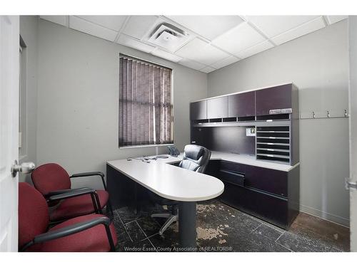 20600 County Rd 42, Tilbury, ON 
