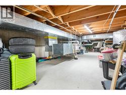 crawlspace for storage - 