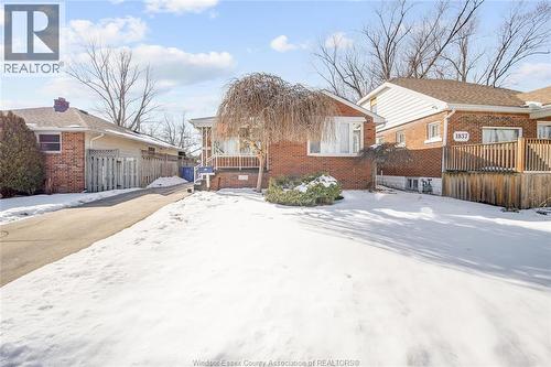 1841 ARTHUR  Windsor, ON N8W 4V2