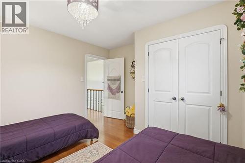17 Krieghoff Drive, Hamilton, ON - Indoor Photo Showing Bedroom