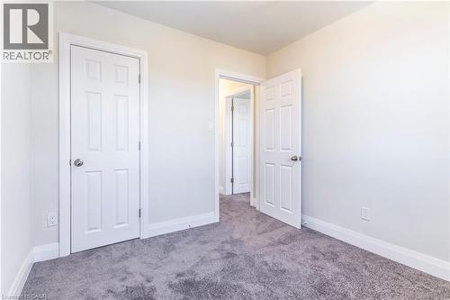 2331 Barclay Road, Burlington, ON - Indoor