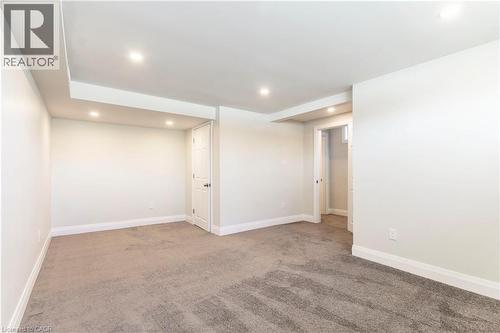 2331 Barclay Road, Burlington, ON - Indoor