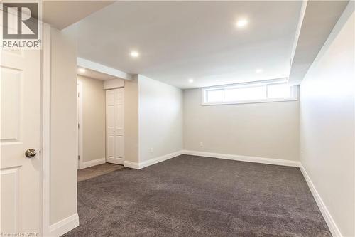 2331 Barclay Road, Burlington, ON - Indoor