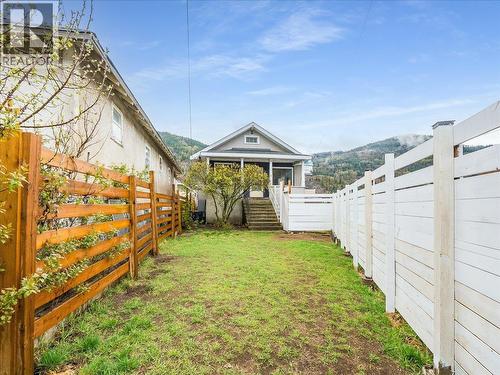 1706 Fourth Avenue, Trail, BC - Outdoor