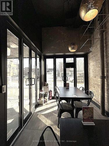 23 King Street N, Waterloo, ON 