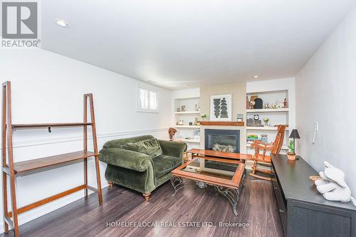 570 Exbury Crescent, Mississauga, ON - Indoor Photo Showing Living Room With Fireplace