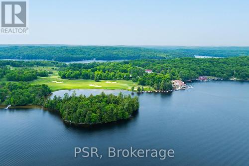 221 - 12 BIGWIN ISLAND  Lake Of Bays, ON P0B 1A0