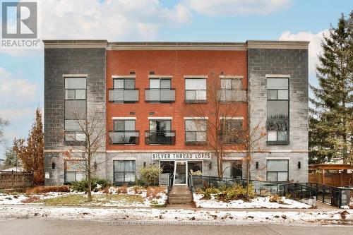 103 - 15 Devitt Avenue S, Waterloo, ON - Outdoor