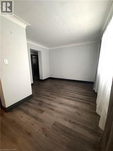 245 Mohawk Road E Unit# 2, Hamilton, ON - Indoor Photo Showing Other Room