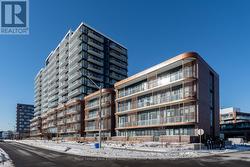 702 - 220 MISSINNIHE WAY  Mississauga, ON L5H 0A9