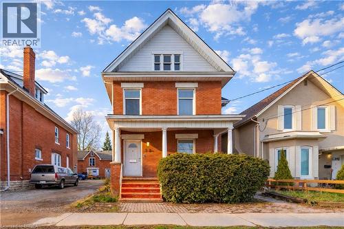 38 NELSON Street  Brantford, ON N3T 2M8