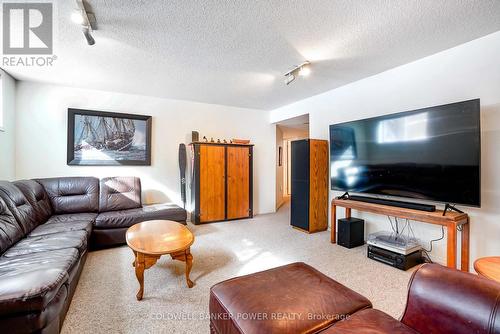 17 - 1337 Commissioners Road W, London South (South B), ON - Indoor Photo Showing Living Room