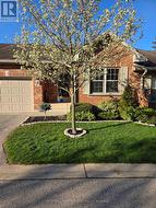 17 - 1337 COMMISSIONERS ROAD W  London South (South B), ON N6K 4V2