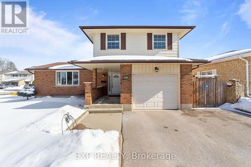 111 Roundhill Court, London South (South T), ON - Outdoor