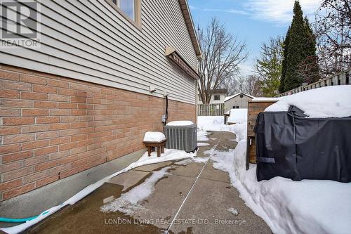 154 Bonaventure Drive, London East (East I), ON - Outdoor