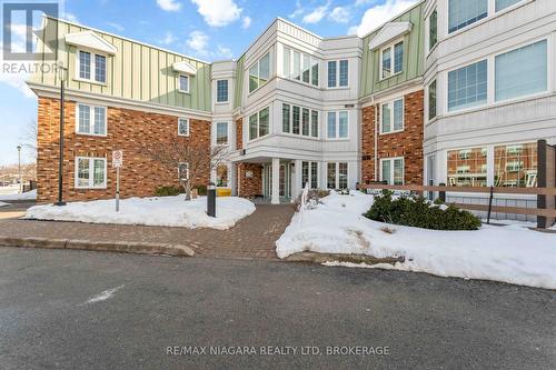 210 - 3420 FREDERICK AVENUE  Lincoln (Lincoln-Jordan/Vineland), ON L0R 2C0