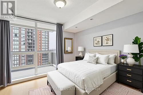 1419 - 800 LAWRENCE AVENUE W  Toronto, ON M6A 0B1