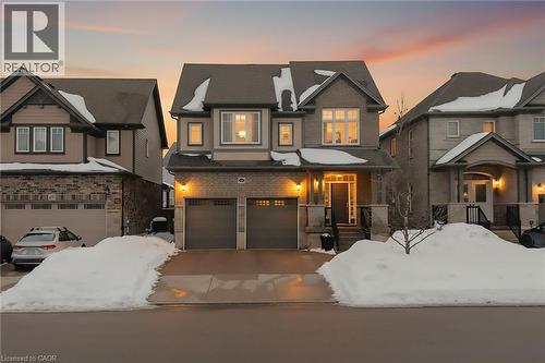 297 THOMAS SLEE Drive  Kitchener, ON N2P 0B7