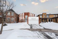 1652 MAJOR OAKS ROAD  Pickering (Brock Ridge), ON L1X 1Y9