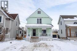166 JOHN STREET  Sarnia, ON N7T 2Y9