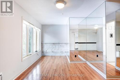 15 Bayside Court, London East (East D), ON - Indoor Photo Showing Other Room