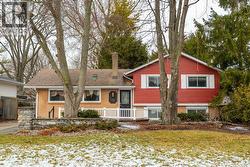 776 RETLAW DRIVE  Sarnia, ON N7V 2W4