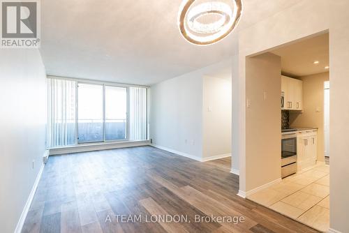 503 - 155 Kent Street, London East (East F), ON - Indoor Photo Showing Other Room