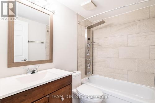 503 - 155 Kent Street, London East (East F), ON - Indoor Photo Showing Bathroom