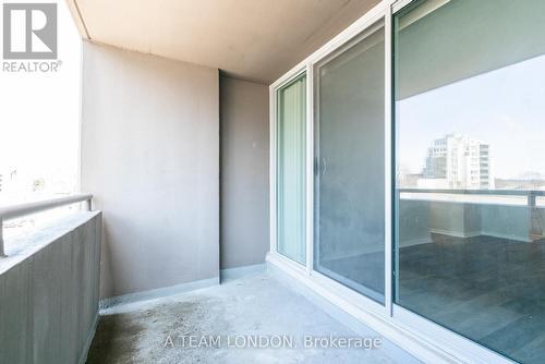 503 - 155 Kent Street, London East (East F), ON -  With Exterior