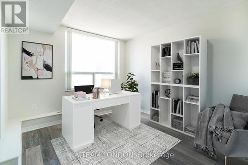 503 - 155 Kent Street, London East (East F), ON - Indoor Photo Showing Office
