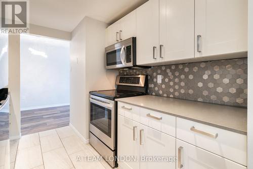 503 - 155 Kent Street, London East (East F), ON - Indoor Photo Showing Kitchen