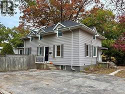 826 Michigan AVENUE Unit# 2  Sarnia, ON N7V 1L6