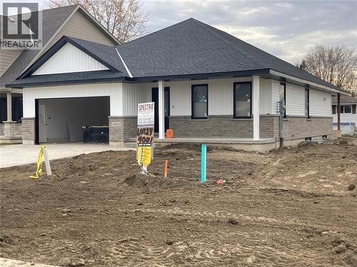 4001 GREENWOOD DRIVE  Petrolia, ON N0N 1R0