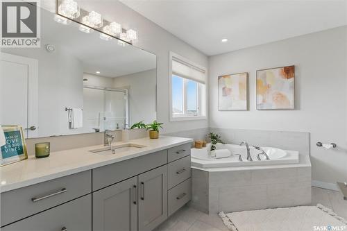 306 Secord Way, Saskatoon, SK - Indoor Photo Showing Bathroom