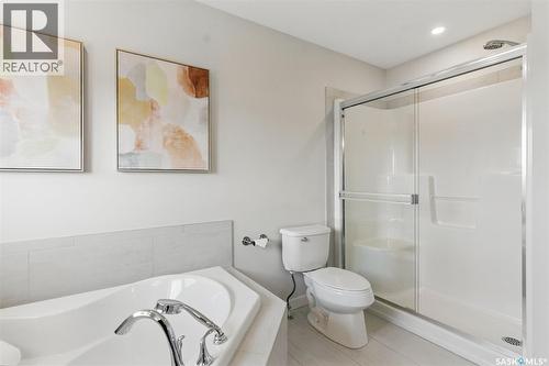 306 Secord Way, Saskatoon, SK - Indoor Photo Showing Bathroom